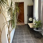 La Pinede T2 Acces Piscine * Fréjus