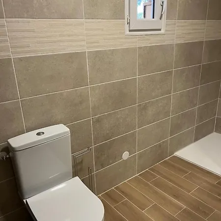 La Pinede T2 Acces Piscine * Fréjus